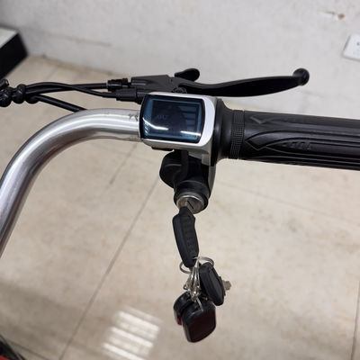 acheter Trike électrique semi-ouvert élégant avec canopy imperméable et siège spacieux online manufacture